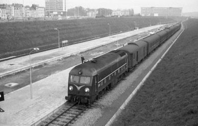 RB-0193 -  201.051 - 1968.10.30 - Antwerpen-Zuid - Roger BASTAENS.jpg